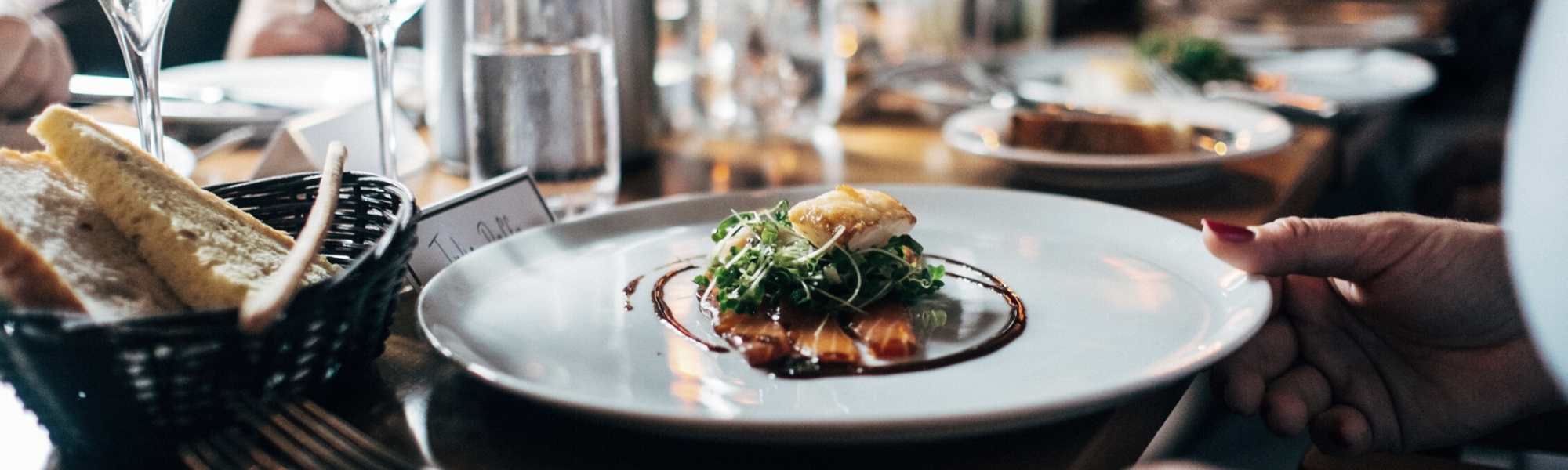 Grand Est : 12 sénateurs veulent rouvrir les restaurants le midi !